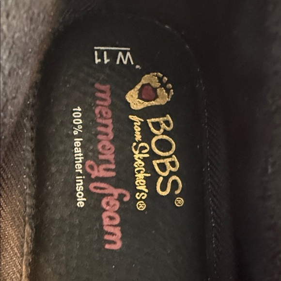 Bobs from Sketchers black slip on shoes with a memory foam! SUPER COMFY ! 11 W - Picture 2 of 5